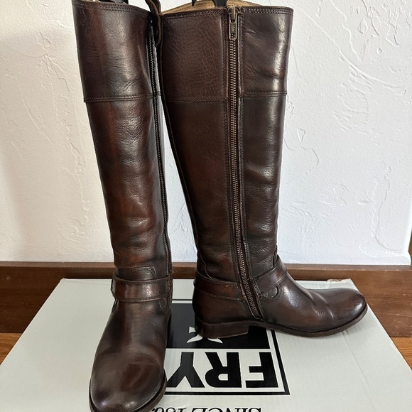 FRYE Melissa Harness Riding Boots - Size 6 - Color: Dark Brown - Picture 4 of 16